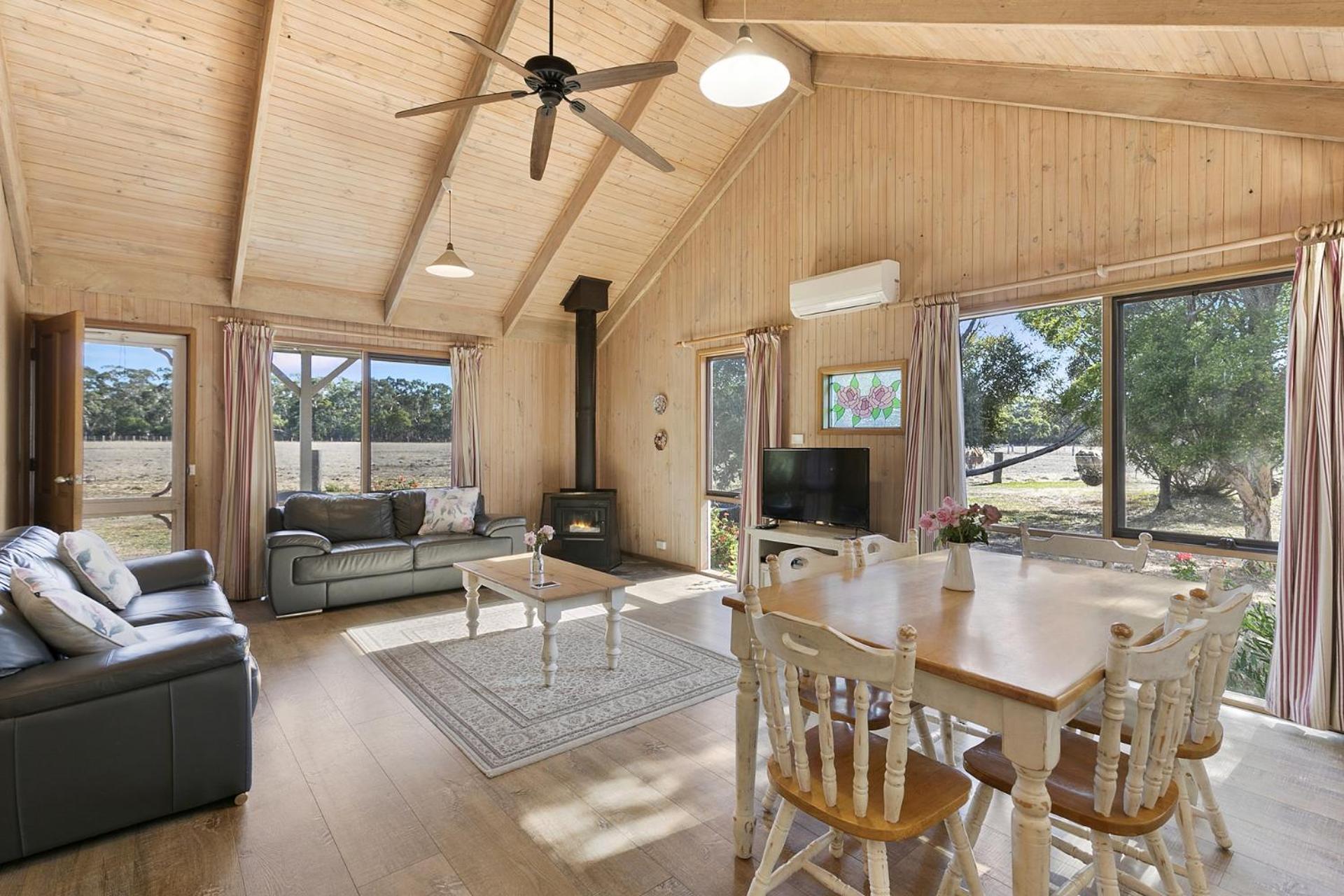 Freshwater Creek Cottages & Farm Stay Торкі Екстер'єр фото